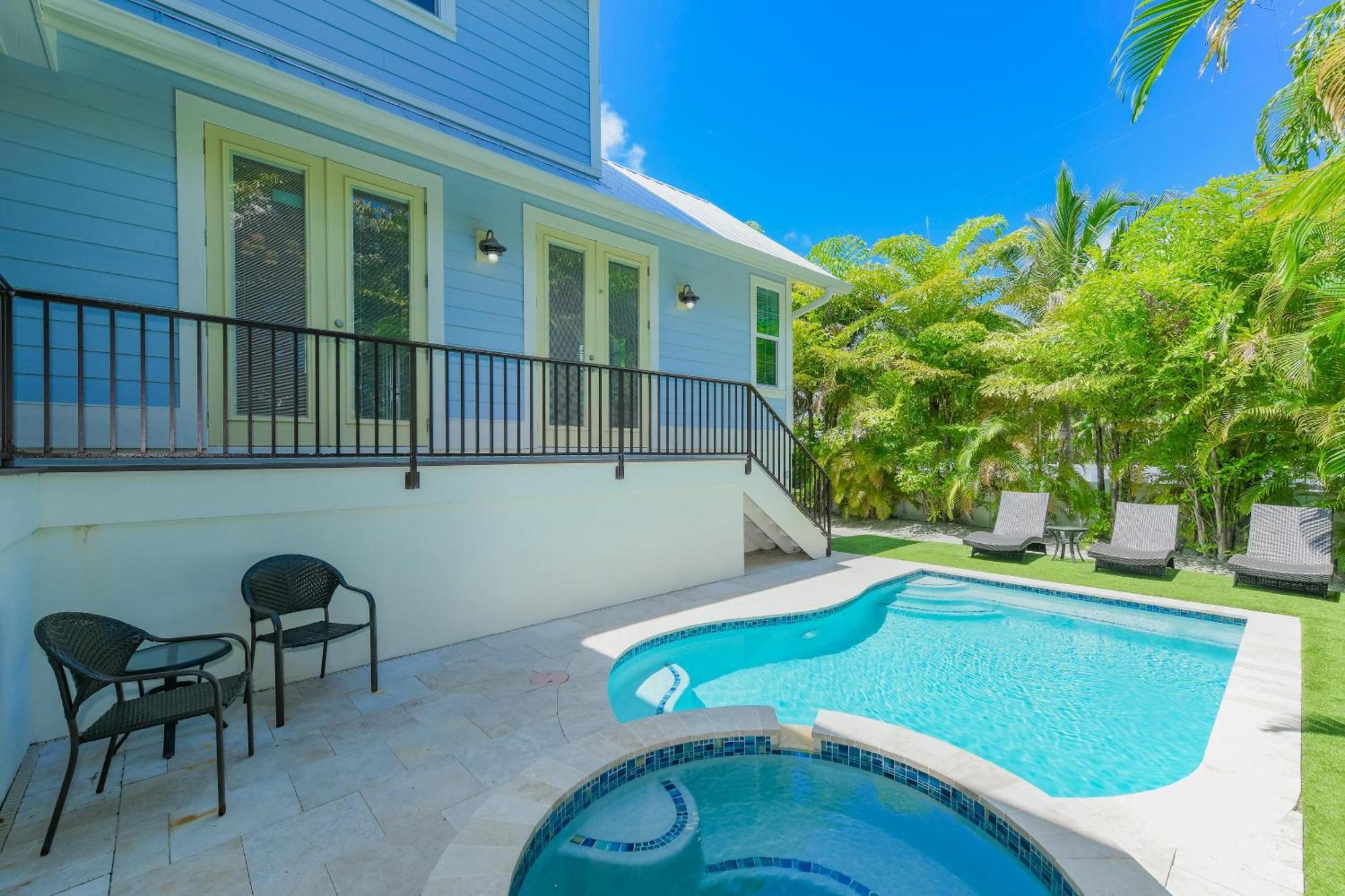 Seahorse Cottage Holmes Beach Exterior photo